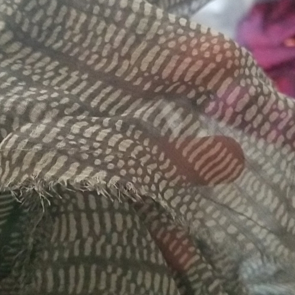 L'Agence Sophie cobra silk ruffle dress 8 - Picture 5 of 7